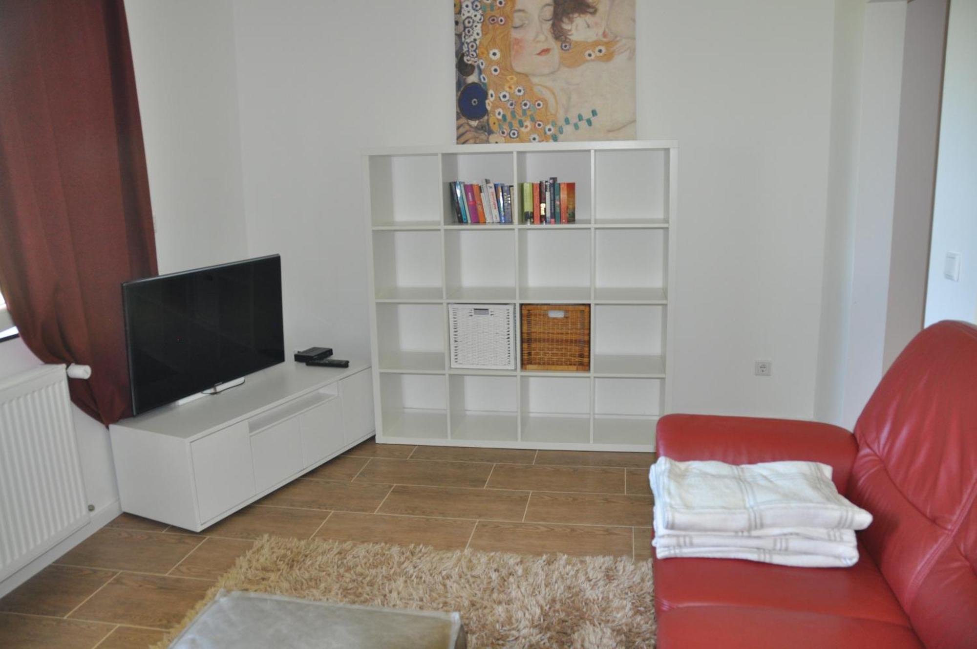2-Zimmer Wohnung Mit Terrasse, Fernblick, Natur, Ruhig - Marburg 外观 照片